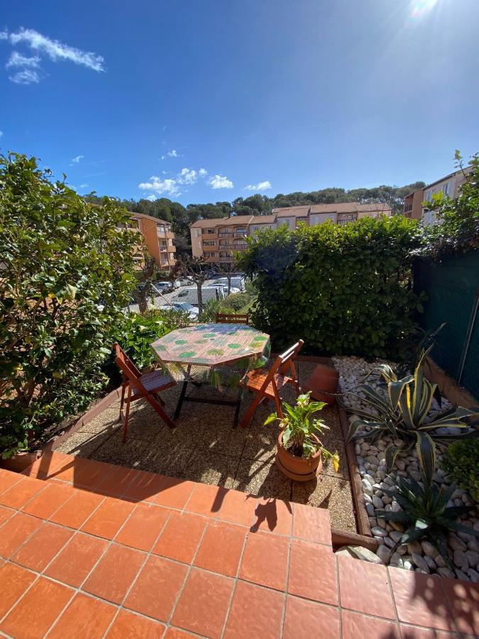 Charmant Studio Costebelle Proche Gare, Terrasse Et Parking Gratuit Apartamento Hyères Exterior foto